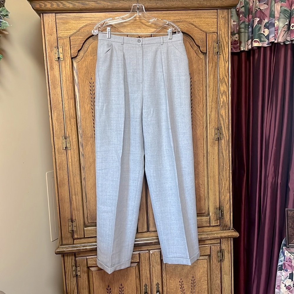 Woman’s wool trousers